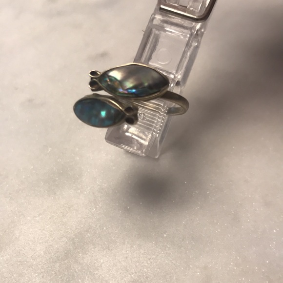 Silver and abalone ring - Picture 2 of 7